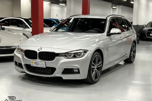 BMW 330d X Drive Pack M Touring 258cv Principale