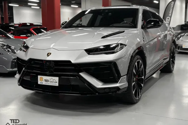 Lamborghini Urus S 666cv Principale