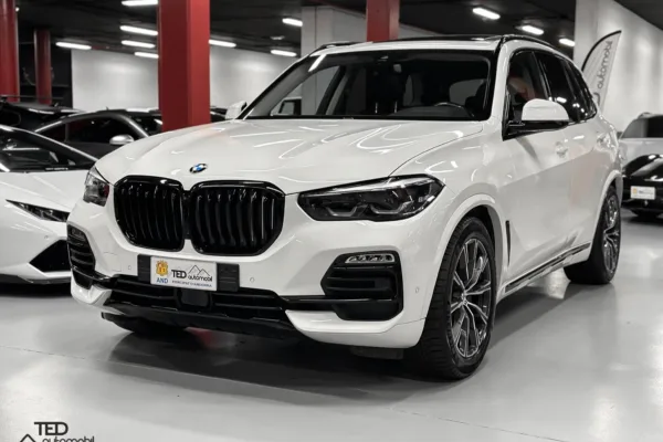 BMW X5 30 D X Line 265cv Principale