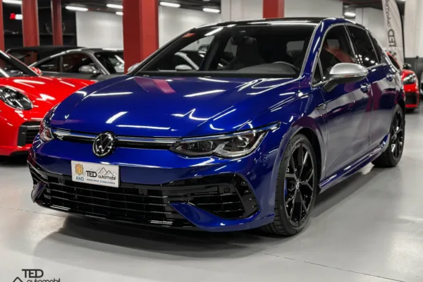 Golf R 8 320cv DSG Principale