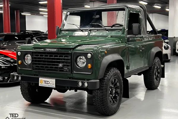 Land Rover Defender 90 Cabriolet Principale