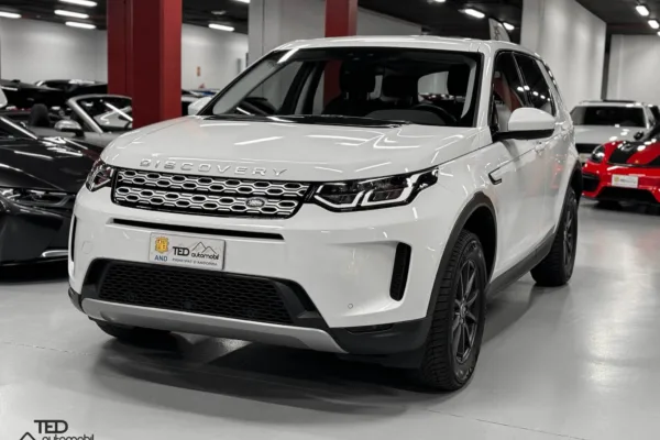 Land Rover Discovery Sport 4x4 150cv Principale