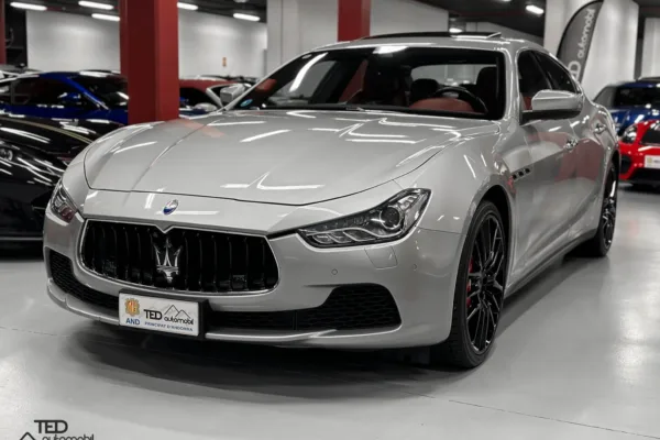 Maserati Ghibli S Q4 V6 410cv Gris Principale