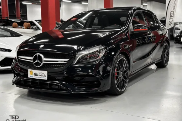 Mercedes A45 AMG 381cv 4 Matic Principale