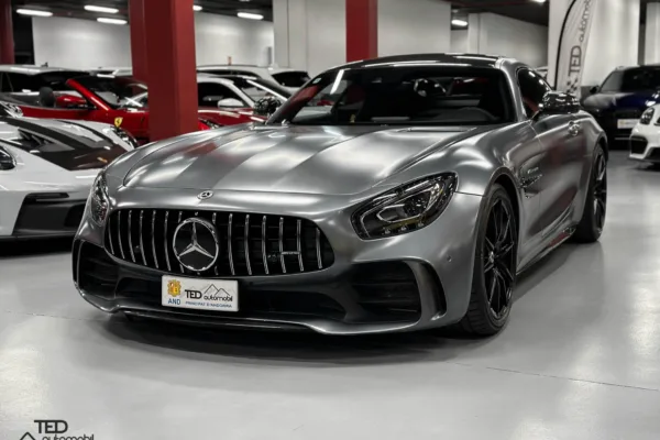 Mercedes AMG GT R 585cv Principale