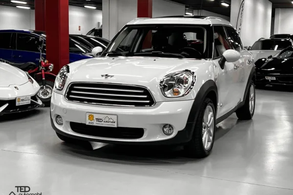 Mini Countryman Cooper D Principale