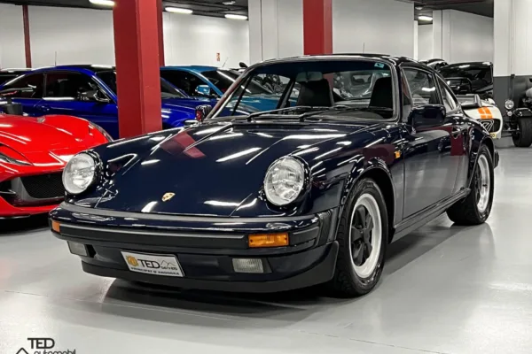 Porsche 911 Carrera Principale