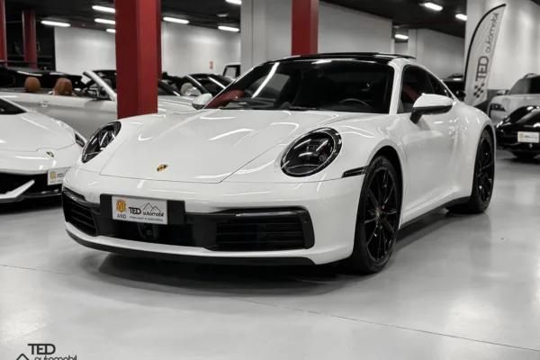 Porsche 911 Carrera 4 S 992 450cv Principale