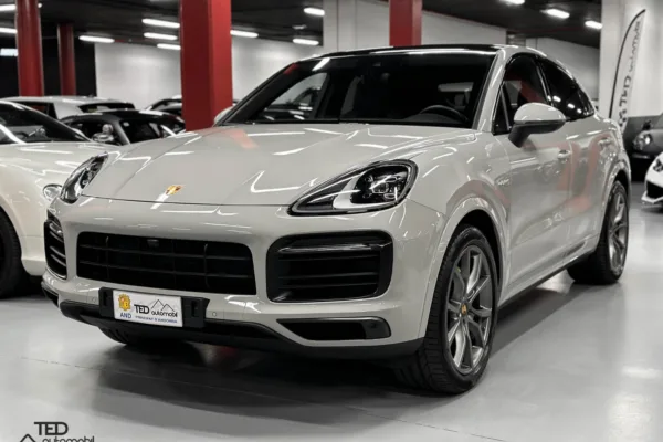 Porsche Cayenne E Hybrid 462cv Gris Principale