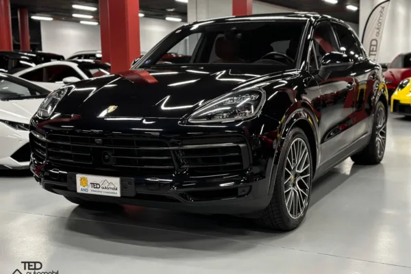 Porsche Cayenne S 440cv Model 2018 n01 Principale