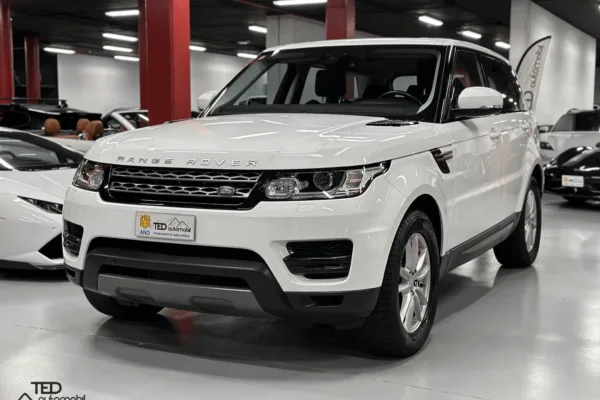 Land Rover Range Rover Sport SD4 240cv Principale