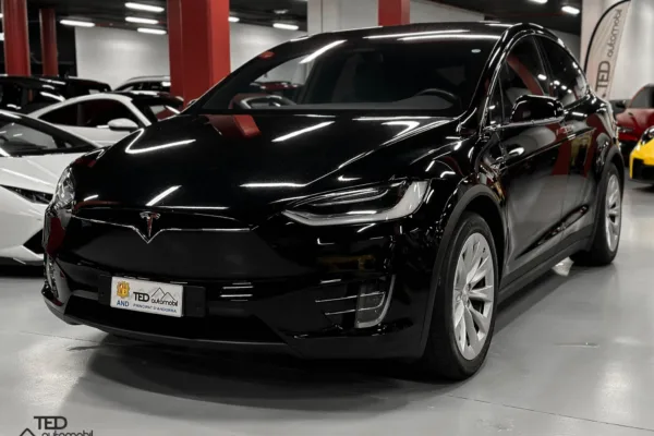 Tesla Model X 90 D 4x4 422cv Principale