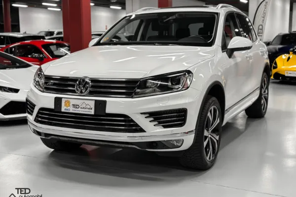 Volkswagen Touareg V6 TDI 262cv Principale