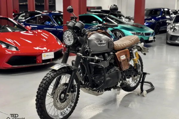 Triumph Scrambler Efi 2013 860cc princi