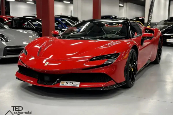 FERRARI SF90 SPIDER VERMELL PRINCI