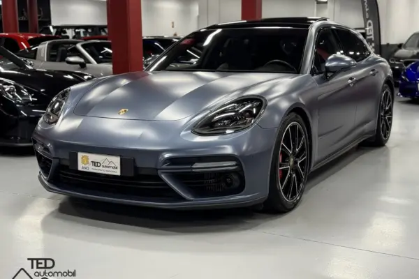 PORSCHE PANAMERA TURBO SPORT TURISMO BLAU PRINCI