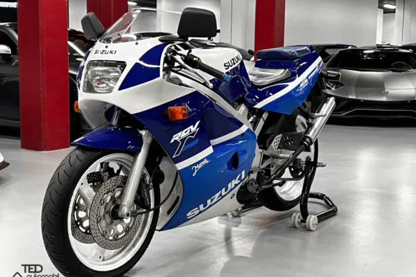 Suzuki RGV 250 2t Gamma Principale