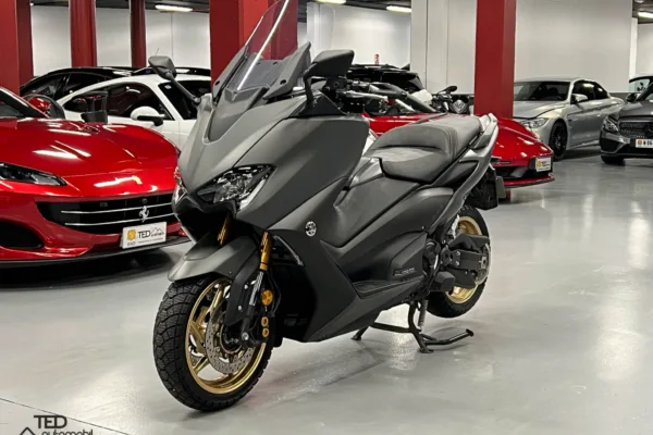 Yamaha TMAX XP 560 Principale