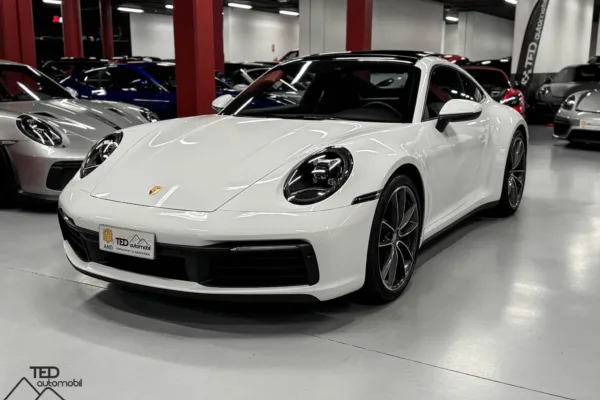 Porsche 911 992 Carrera 385cv Principale