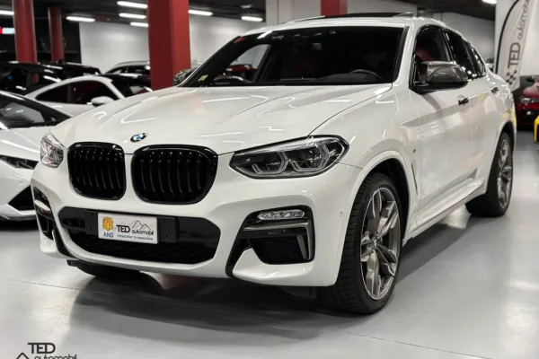 BMW X4 M40d 326cv Principale