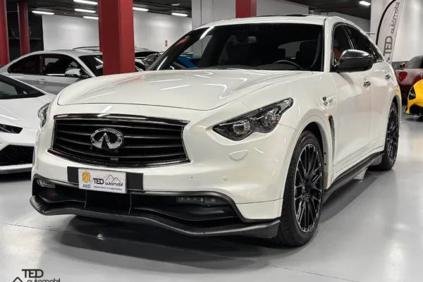 Infiniti FX50 Vettel Edition 420cv Principale