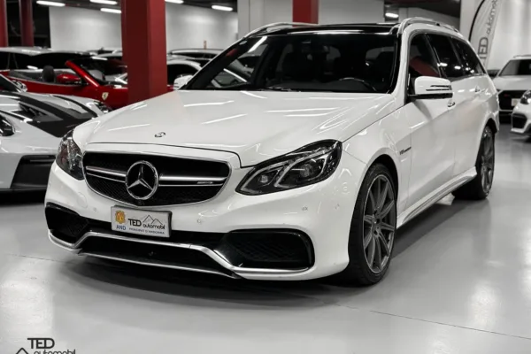 Mercedes E63 S AMG 4 Matic 585cv Principale