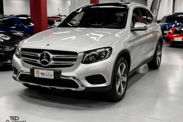 Mercedes GLC 350 E 4 Matic 320cv Principale