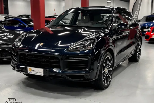 Porsche Cayenne Turbo 550cv Principale