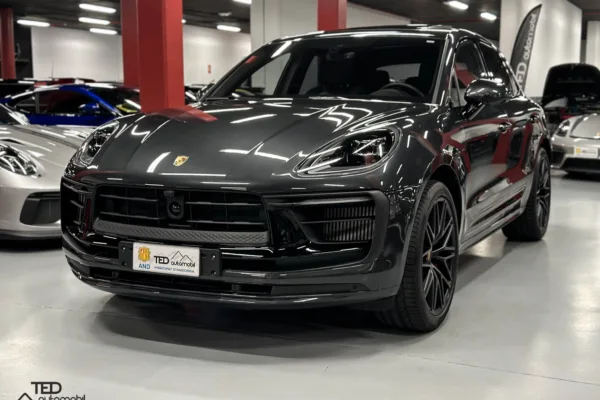 Porsche Macan GTS 440cv Gris Principale