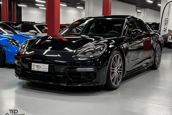 Porsche Panamera Turbo 550cv n01 Principale