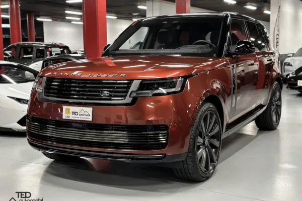 Land Rover Range Rover Vogue SV V8 615cv Principale