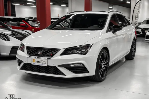 Seat Leon Cupra ST 300cv DSG Principale