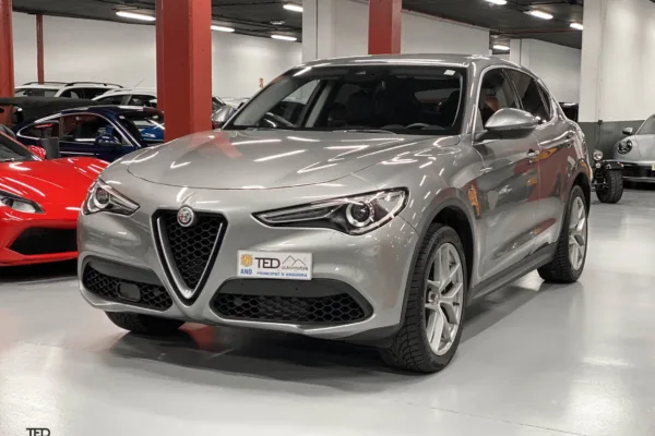 Alfa Romeo Stelvio Q4 280cv Principale