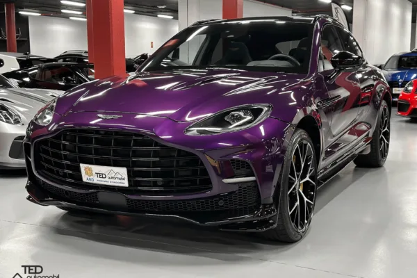 Aston Martin DBX 707cv Principale