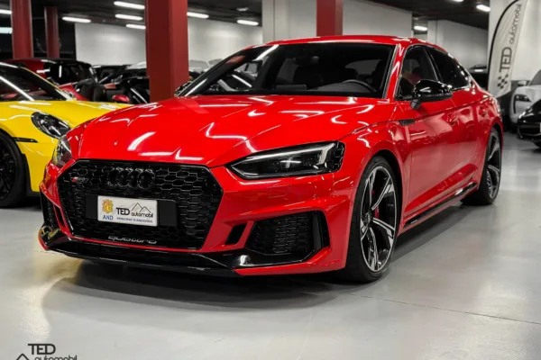 Audi RS5 Sportback 450cv Vermell Principale