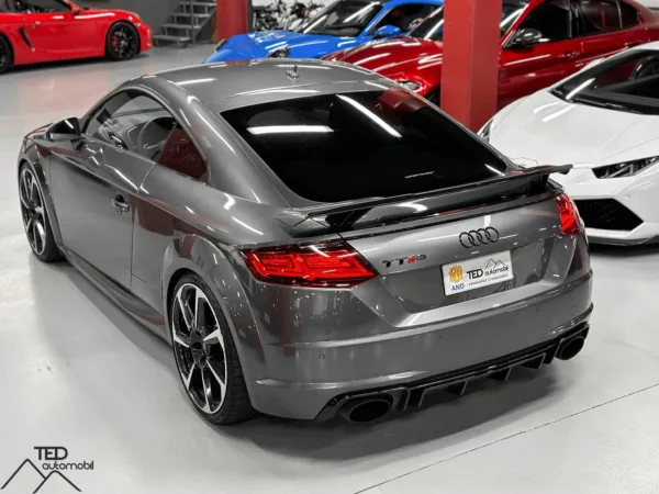 Audi TT RS 400cv Gris 10