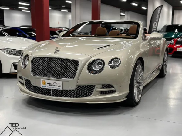 Bentley Continental GTC Speed 635cv Principale