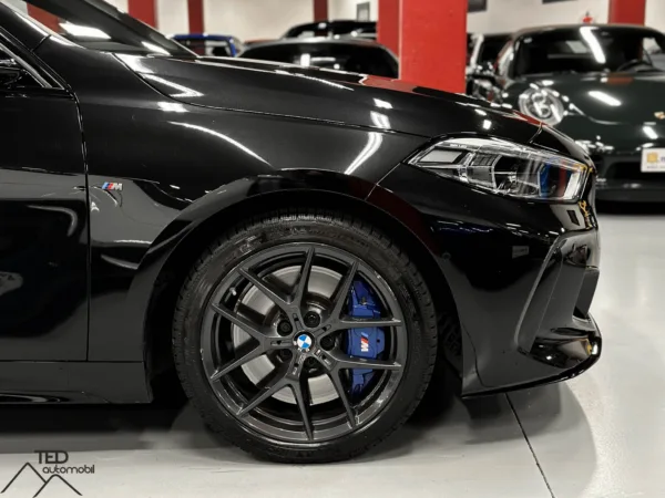 BMW M135i F40 306cv x Drive Negre 06