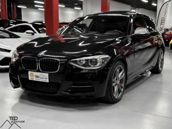 BMW M135i X Drive 320cv Principale