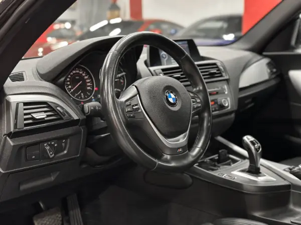 BMW M135i X Drive 320cv 10