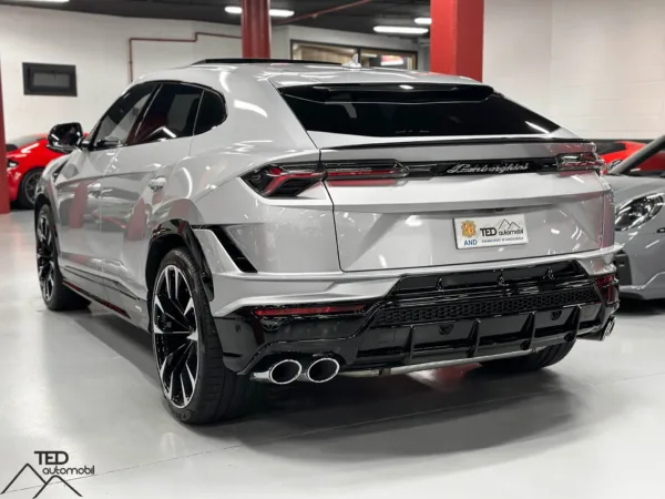 Lamborghini Urus S 666cv 07