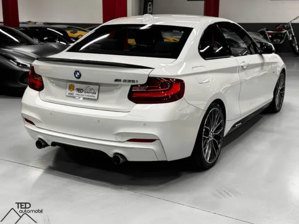 BMW M235i 3 0 Twin Turbo 326cv Canvi 8 05