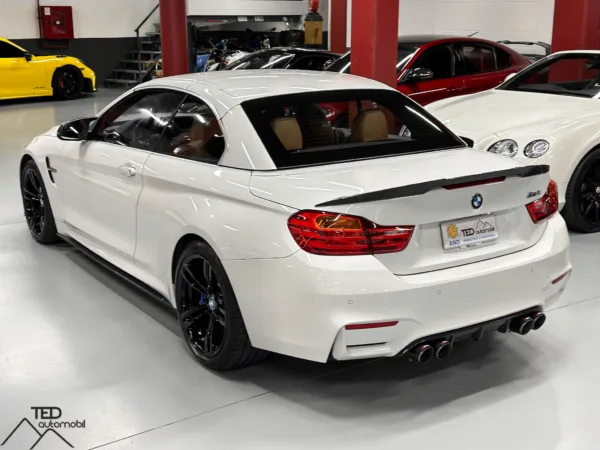 BMW M4 Cabriolet DKG 431cv 11