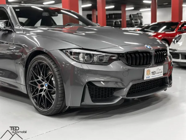 BMW M4 Competition DKG 450cv Gris 05