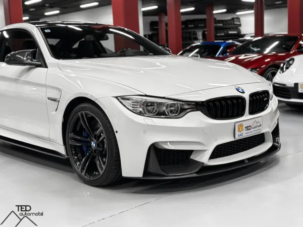 BMW M4 F82 431cv DKG Milteck 05