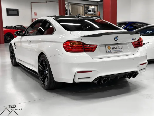 BMW M4 F82 431cv DKG Milteck 09