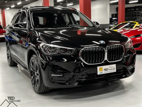 BMW X1 18d X Drive 150cv Negre 03