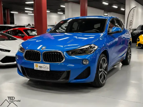 BMW X2 20d 190cv X Drive pack M Blau Principale