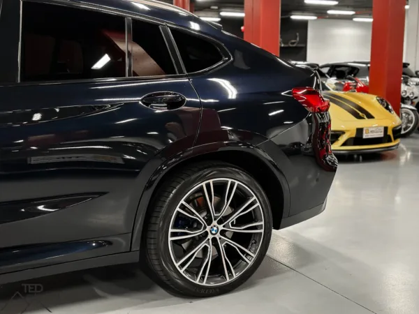 BMW X4 M40i 354cv Negre 07