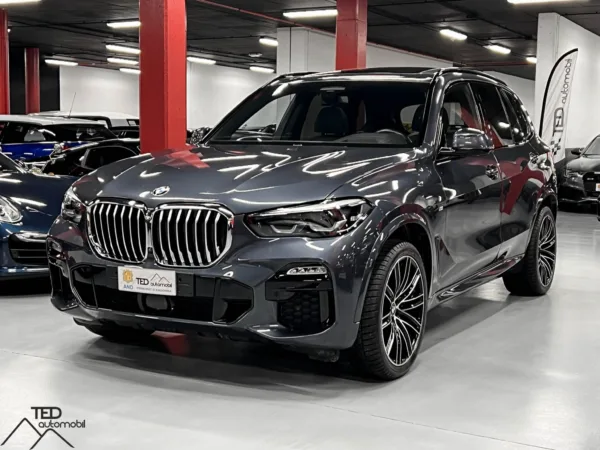 BMW X5 40i 340cv Pack M 7 places Principale